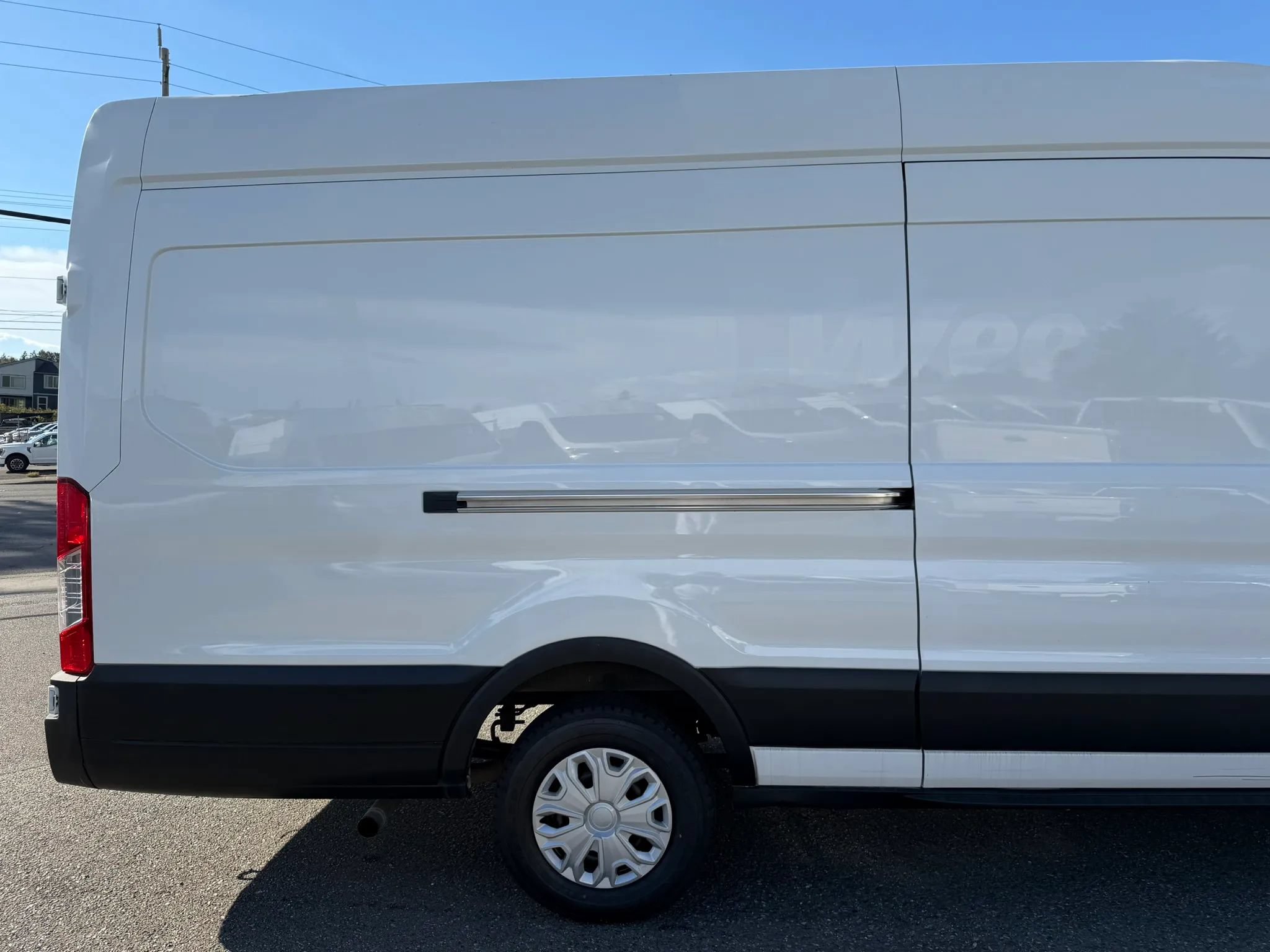 Used 2021 Ford Transit 350 148 High Roof Extended w/ Load Area Protection Package RWD image 5