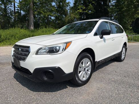 Used 2017 Subaru Outback 2.5i AWD/4WD image 4