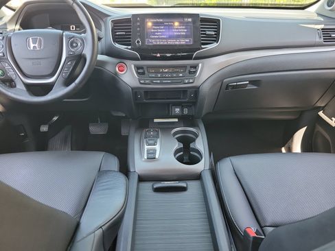 Used 2023 Honda Ridgeline RTL-E image 15