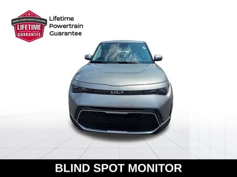 Used 2023 Kia Soul LX w/ LX Technology Package FWD image 5