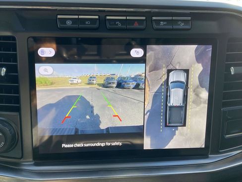 Used 2024 Ford F250 Lariat w/ Lariat Ultimate Package image 26