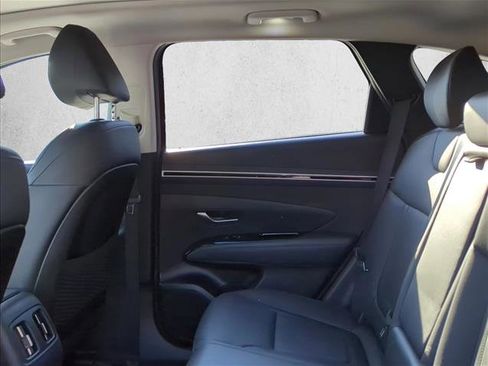 Used 2023 Hyundai Tucson Limited image 16