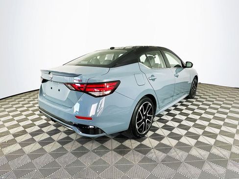 Used 2024 Nissan Sentra SR w/ SR Premium Package image 10