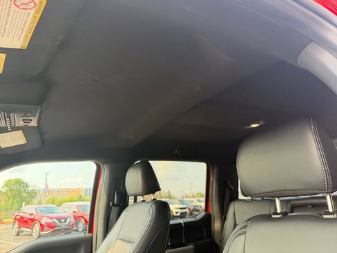 Used 2022 Ford F350 Lariat w/ Chrome Package AWD/4WD image 36