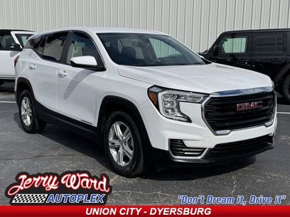 Used 2024 GMC Terrain SLE