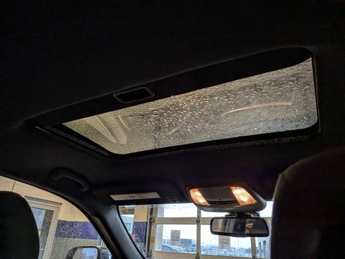 Used 2015 Jeep Grand Cherokee Laredo w/ Quick Order Package 23E image 21