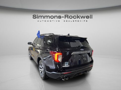 Used 2022 Ford Explorer ST AWD/4WD image 13