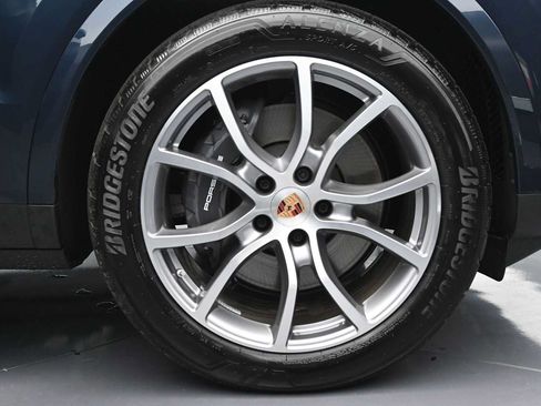 New 2026 Porsche Cayenne AWD/4WD image 23