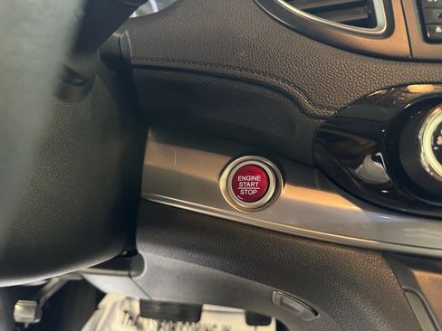 Used 2015 Honda CR-V EX image 29