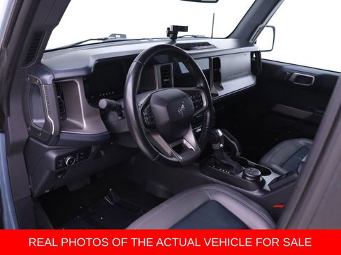 Used 2023 Ford Bronco Outer Banks AWD/4WD image 3