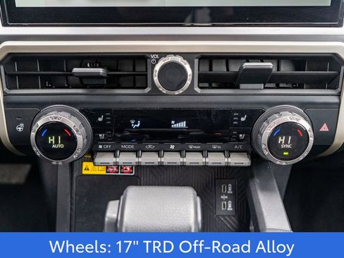 Certified 2024 Toyota Tacoma TRD Off-Road w/ TRD Off Road Premium Package image 31