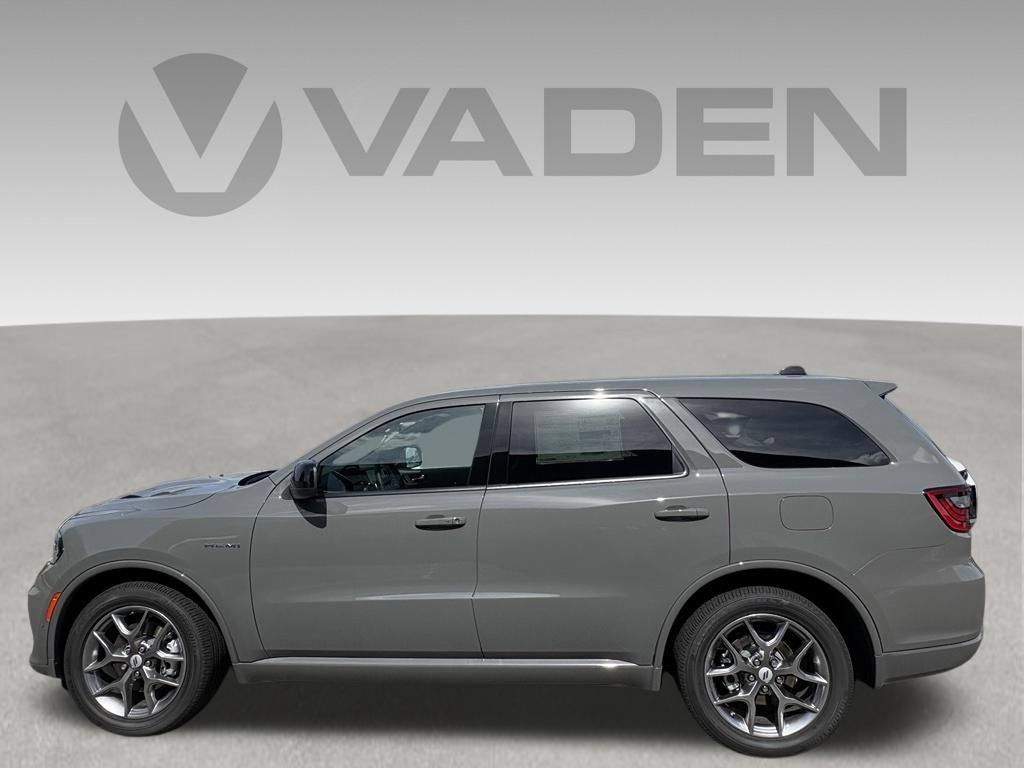 New 2026 Dodge Durango GT w/ Trailer Tow Group IV AWD/4WD image 2