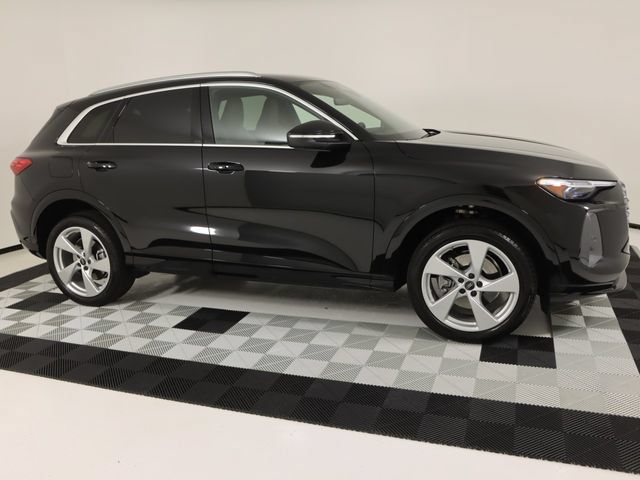 Certified 2025 Audi Q5 Premium w/ Premium Plus AWD/4WD image 6