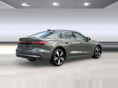 Used 2025 Audi A5 2.0T Premium Plus w/ Premium Plus image 9