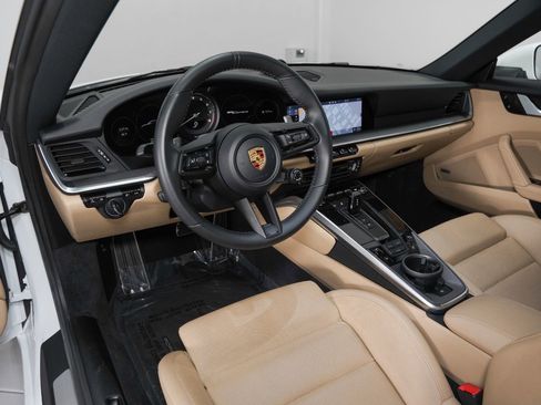 Used 2020 Porsche 911 Carrera image 11