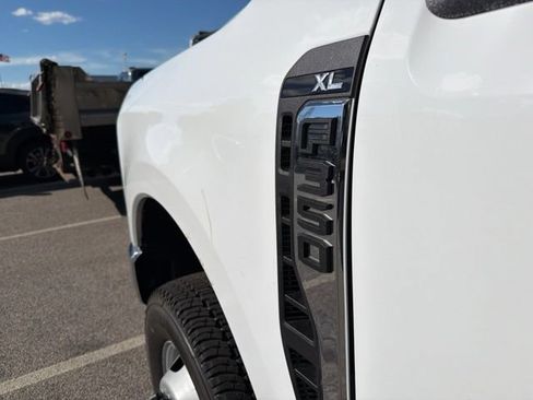 New 2026 Ford F350 XL w/ XL Chrome Package AWD/4WD image 7