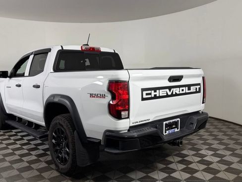 Used 2023 Chevrolet Colorado Trail Boss w/ Advanced Trailering Package AWD/4WD image 6