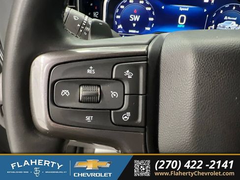 Used 2024 Chevrolet Silverado 1500 High Country w/ High Country Premium Package AWD/4WD image 24