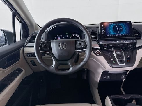 Certified 2026 Honda Odyssey EX-L image 26