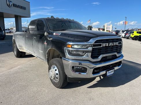 Used 2025 RAM 3500 Lone Star AWD/4WD image 7