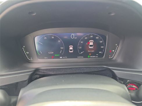 Used 2025 Honda Accord Sport image 16