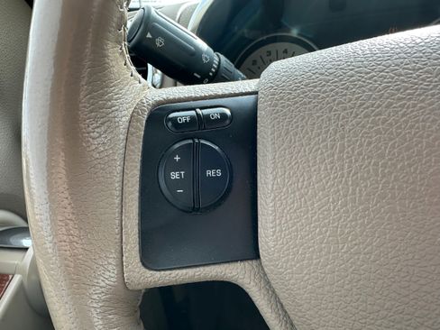 Used 2010 Ford Explorer Eddie Bauer image 18