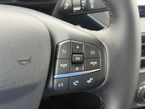 New 2025 Ford Maverick XLT image 19