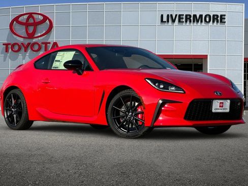 New 2026 Toyota GR86 Premium image 2