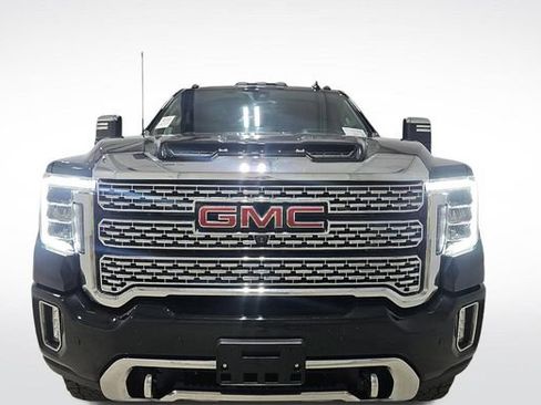 Used 2021 GMC Sierra 2500 Denali w/ Denali Ultimate Package AWD/4WD image 8