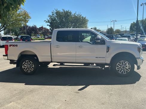 Used 2019 Ford F350 Lariat w/ Lariat Ultimate Package AWD/4WD image 4