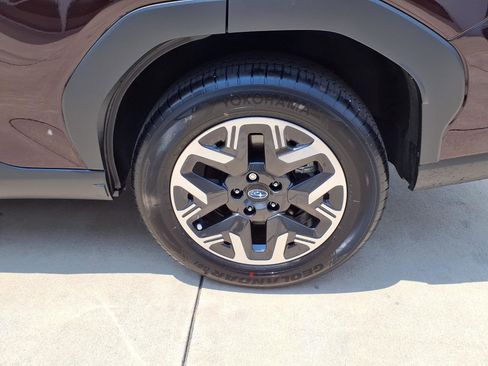 Certified 2026 Subaru Forester Premium AWD/4WD image 27