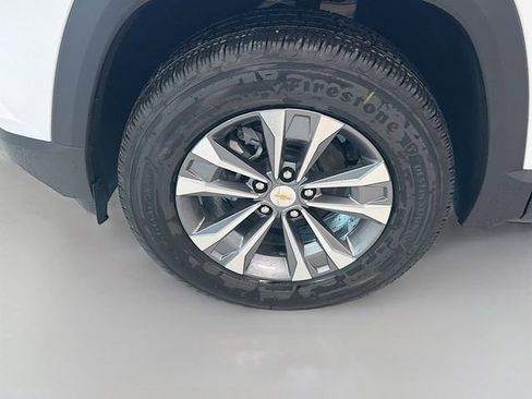 New 2026 Chevrolet Equinox LT w/ Safety and Technology Package FWD image 30