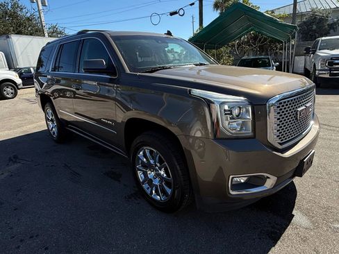 Used 2016 GMC Yukon Denali w/ Open Road Package image 8