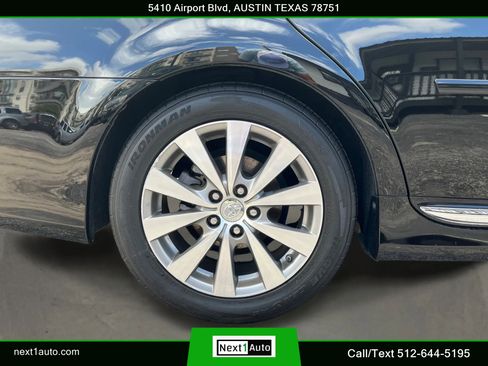 Used 2011 Toyota Avalon Limited FWD image 41