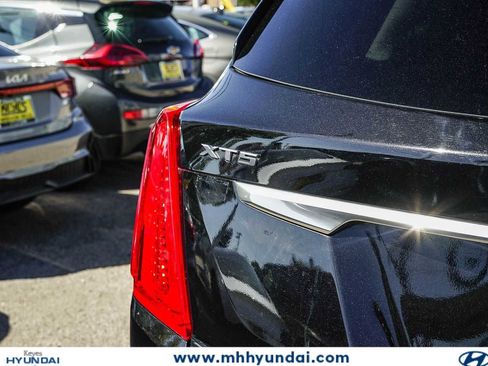 Used 2019 Cadillac XT5 Premium Luxury FWD image 10