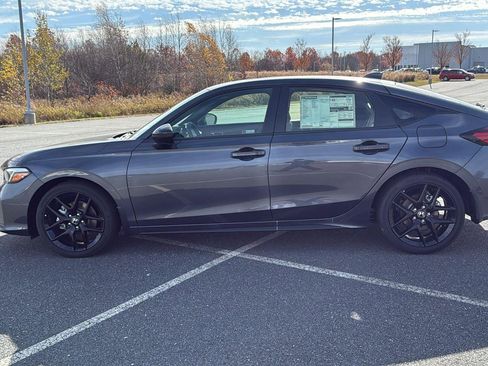 New 2025 Honda Civic Sport image 11