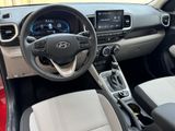 New 2025 Hyundai Venue SEL image 2