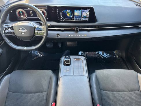 Used 2023 Nissan Ariya FWD image 15