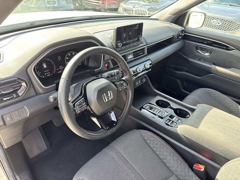 Certified 2025 Honda Pilot Sport image 18