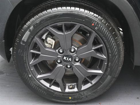 Used 2021 Kia Seltos EX AWD/4WD image 43