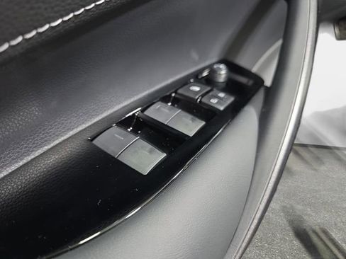 Certified 2025 Toyota Corolla Premium image 23