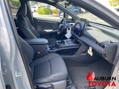 New 2026 Toyota C-HR AWD/4WD image 12