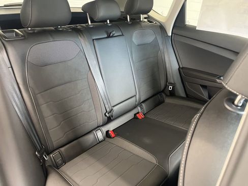 New 2026 Volkswagen Taos SE image 36