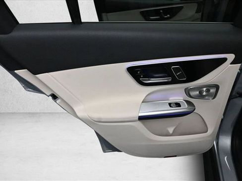 Certified 2026 Mercedes-Benz GLC 300 4MATIC image 21
