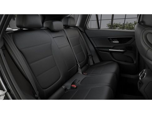 New 2026 Mercedes-Benz GLC 300 4MATIC image 5