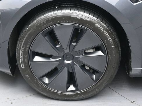 Used 2024 Tesla Model 3 Standard Range RWD image 35