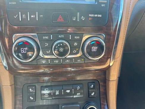 Used 2017 Buick Enclave Leather w/ Trailering Package AWD/4WD image 32