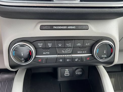 Used 2024 Ford Escape Active AWD/4WD image 25