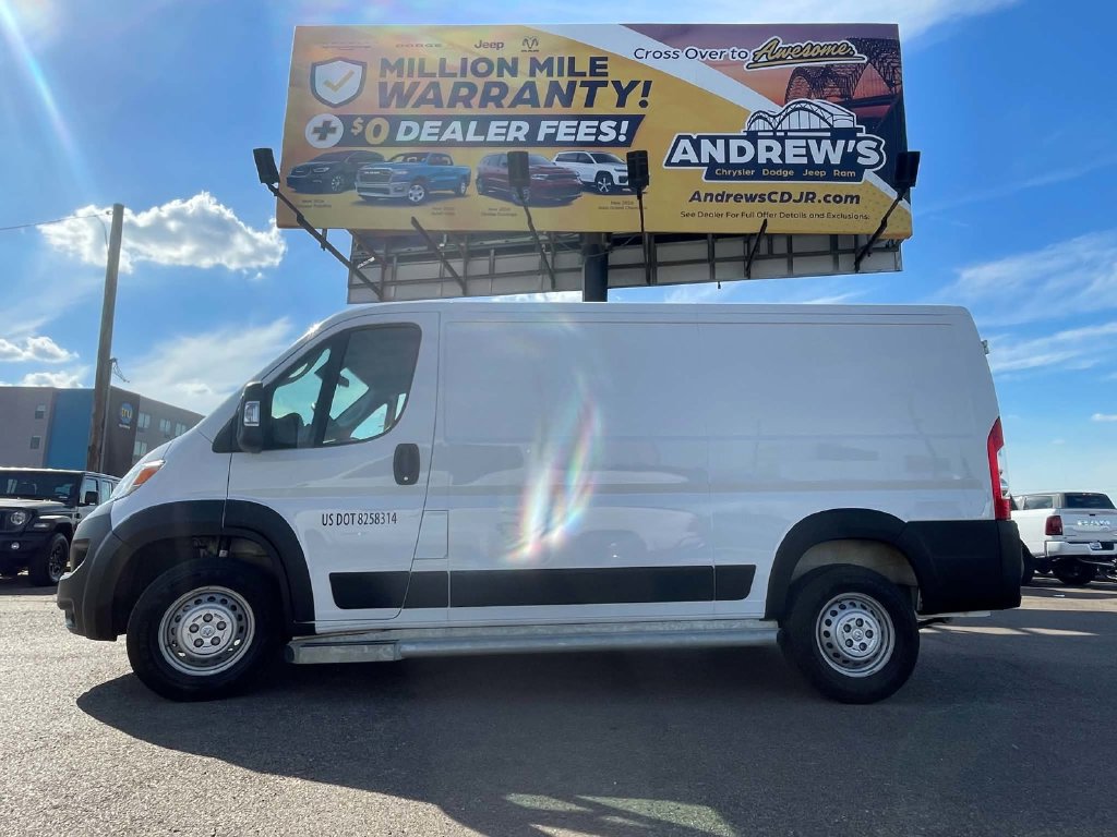 Used 2025 RAM ProMaster 2500 w/ U-Haul Equipment Group FWD image 25