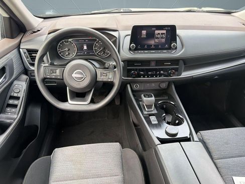 Used 2023 Nissan Rogue SV image 27